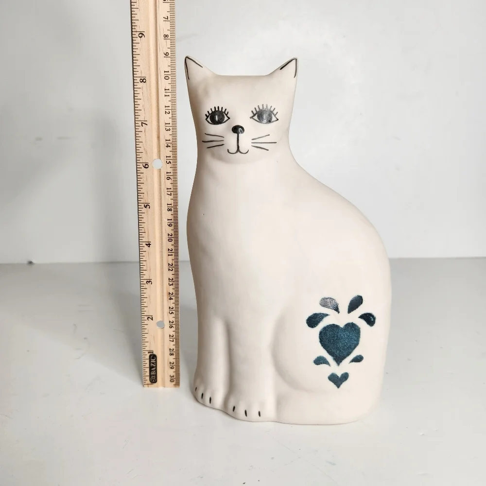 Vintage Ceramic White Sitting Cat with Blue Heart Figurine Statue 9.5